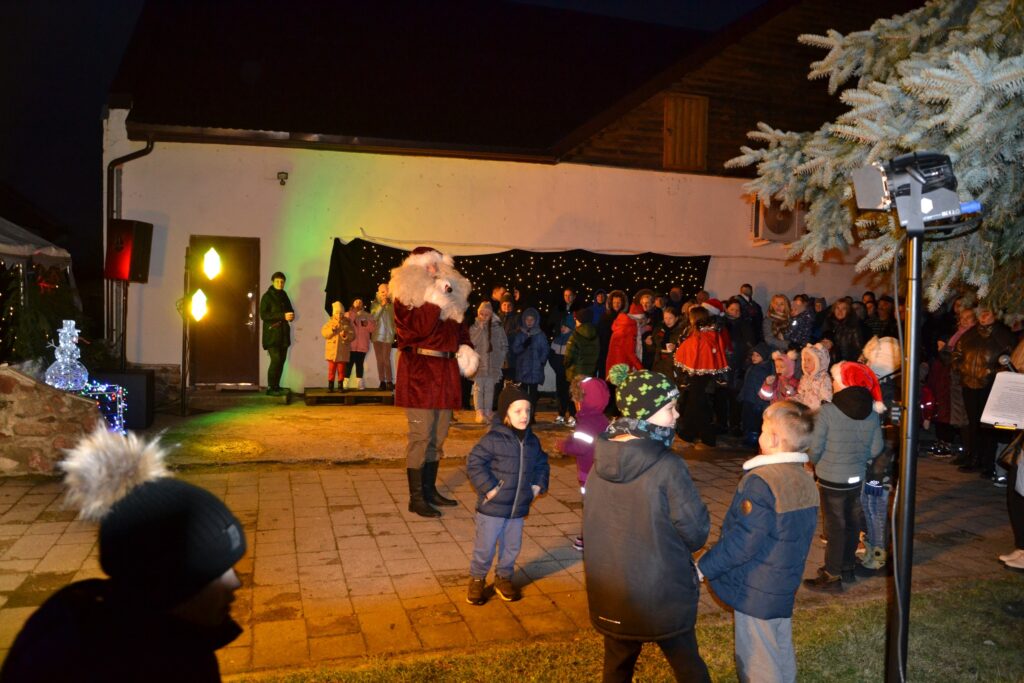 Čekiškės miestelio eglutės įžiebimo šventė