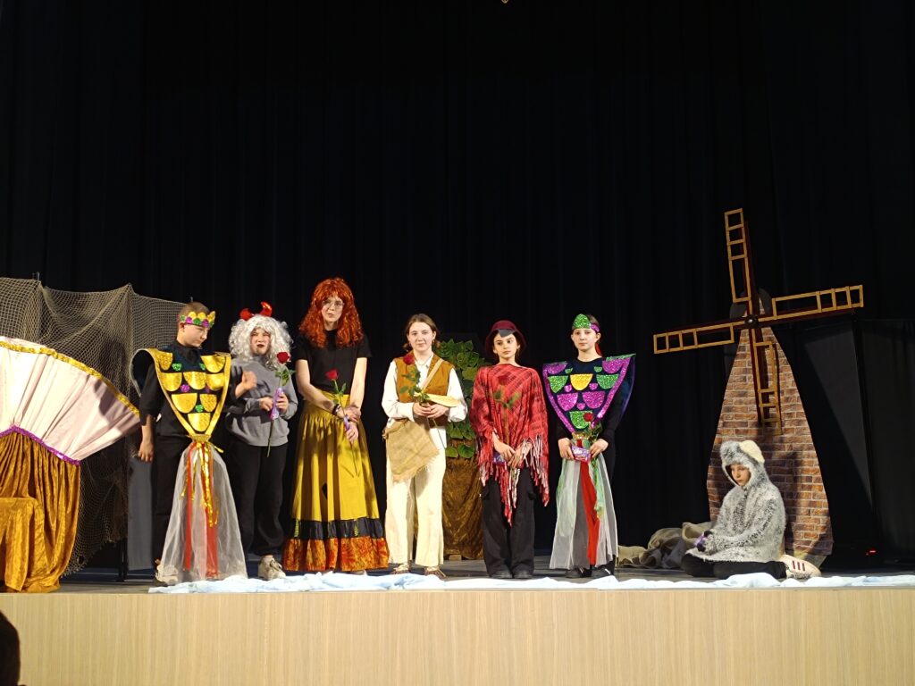 Vaikų teatro „Pasakėlė“ spektaklio premjeros ištrauka