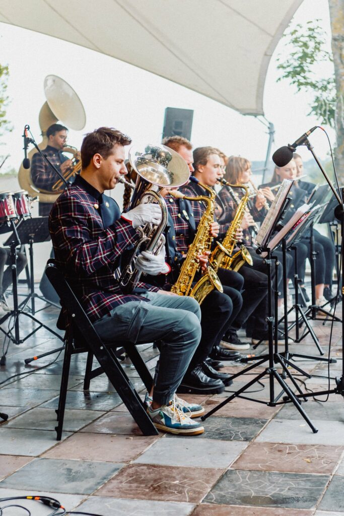 KTU pučiamųjų grupė “The BrassBees”