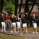 Šoka linijinių šokių kolektyvas„Erdvė judesiui“ (vadovė Jurgita Dirmontienė)