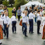 Vilkijos gimanzijos šokėjai