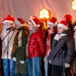 Dainuoja Vilkijos gimnazijos vaikai