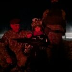 Kapitonas Juozas Tamulynas su jaunuoju Lietuvos piliečiu