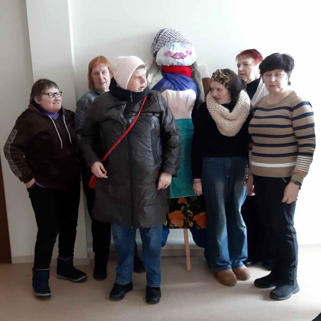 Kartu su neįgaliųjų sąjungos ,,Viltis" nariais