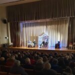 Spektaklio ,,Atžalynas" spektaklio akimirka Alšėnuose