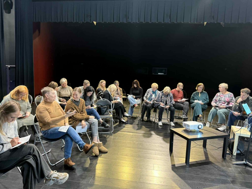 Mėgėjų teatrų režisierių ir aktorių teatro dirbtuvėse