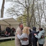 Valso ritmu sukosi šokėjų poros